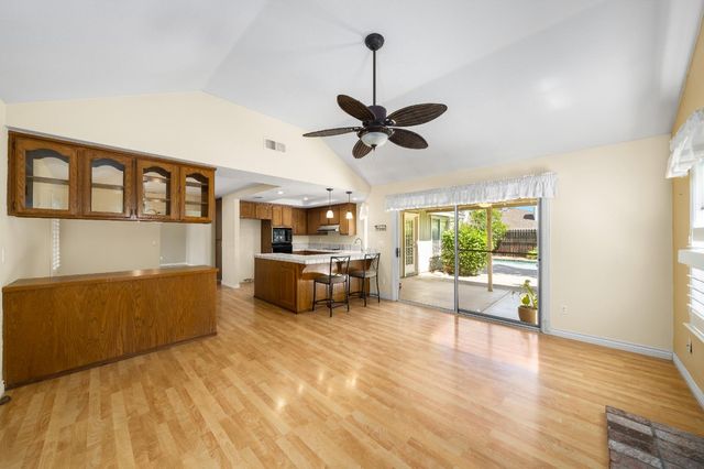 149 Winterstein Dr, Folsom, CA 95630