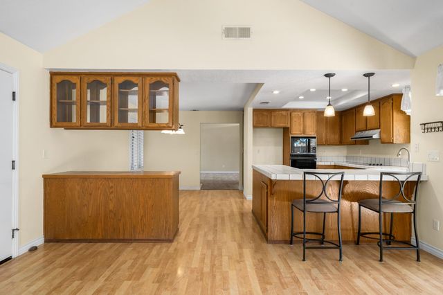 149 Winterstein Dr, Folsom, CA 95630