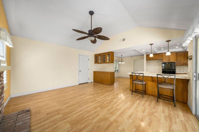 149 Winterstein Dr, Folsom, CA 95630