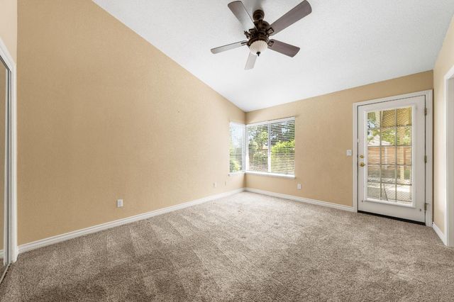 149 Winterstein Dr, Folsom, CA 95630