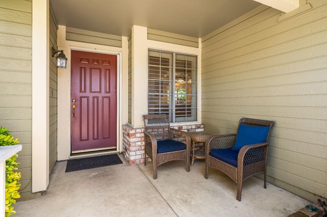 149 Winterstein Dr, Folsom, CA 95630