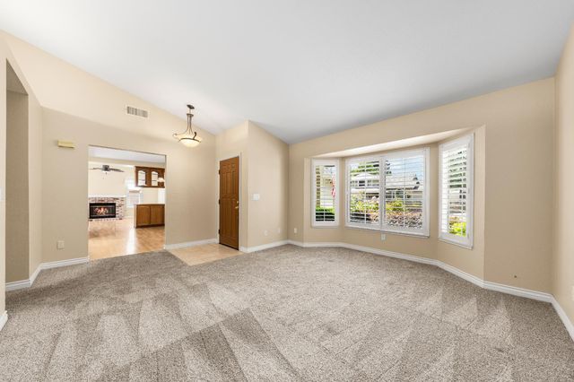 149 Winterstein Dr, Folsom, CA 95630