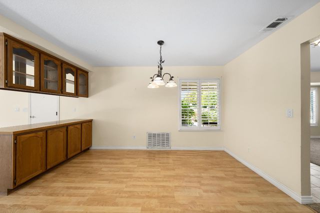 149 Winterstein Dr, Folsom, CA 95630