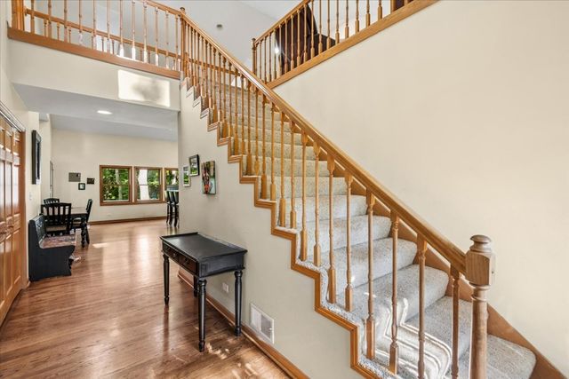 6008 Tomlinson Drive, Mchenry, IL 60050
