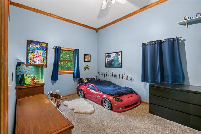 6008 Tomlinson Drive, Mchenry, IL 60050