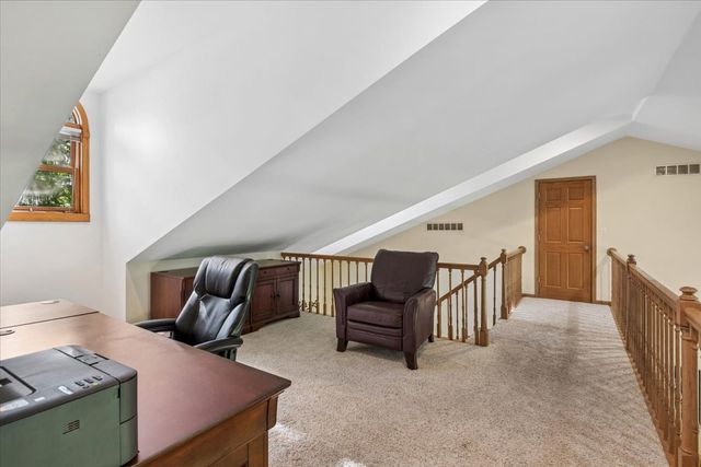 6008 Tomlinson Drive, Mchenry, IL 60050
