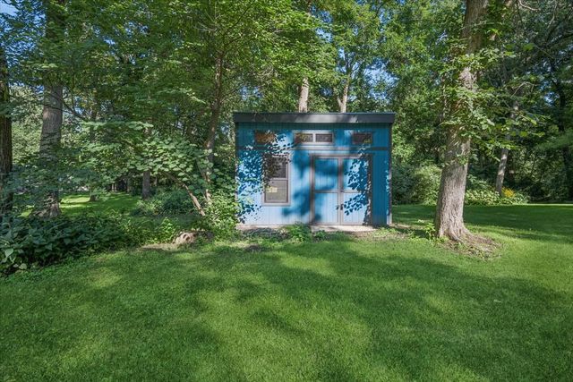 6008 Tomlinson Drive, Mchenry, IL 60050