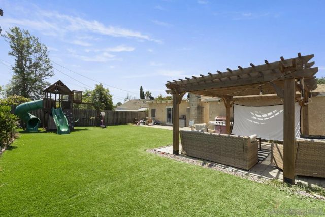 1537 Drexel Dr., Lemon Grove, CA 91945