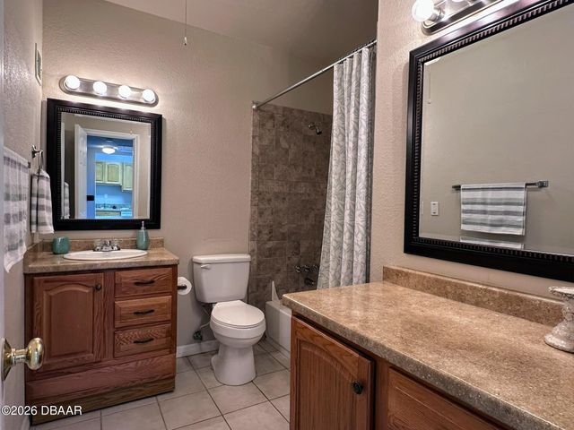 717 S Beach St Apt 311C, Daytona Beach, FL 32114