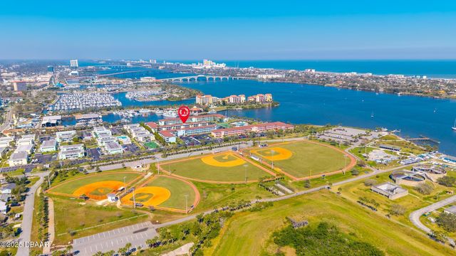 717 S Beach St Apt 311C, Daytona Beach, FL 32114