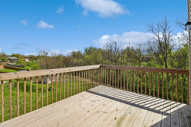 408 Ryan Circle NE, Mitchellville, IA 50169
