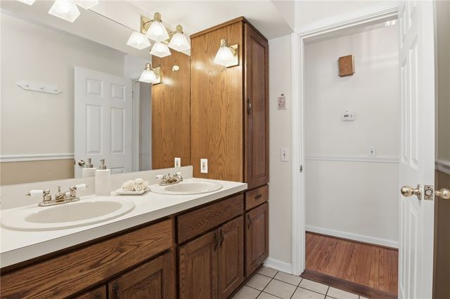 2010 Five Mile Line Road, Penfield, NY 14526