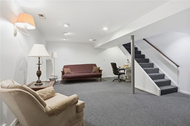 2010 Five Mile Line Road, Penfield, NY 14526