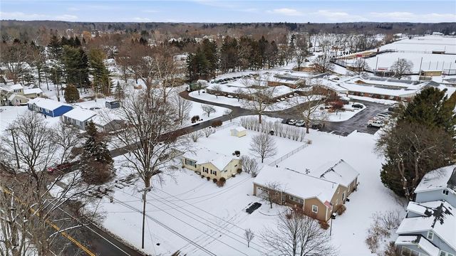 2010 Five Mile Line Road, Penfield, NY 14526