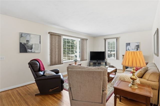 2010 Five Mile Line Road, Penfield, NY 14526