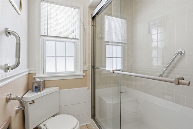 2010 Five Mile Line Road, Penfield, NY 14526