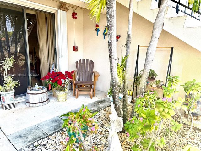 351 Club Cir 102, Boca Raton, FL 33487