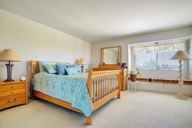 10549 Cerveza Drive, Escondido, CA 92026