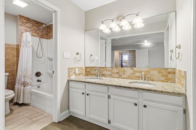 2545 E Lakeshore Drive A71, Crown Point, IN 46307