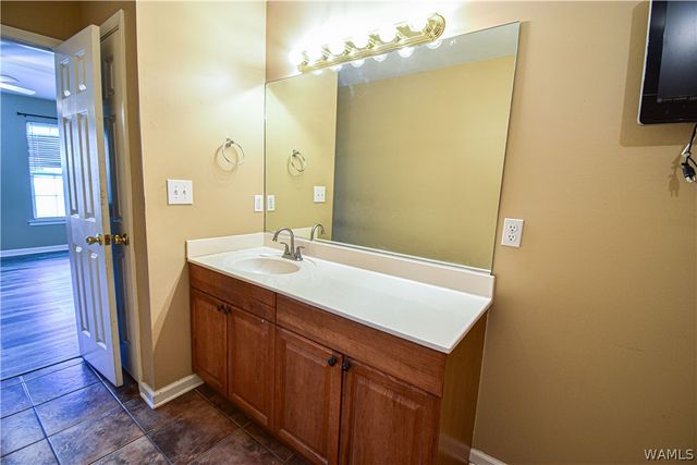 12686 Charles Taylors Rd, Vance, AL 35490
