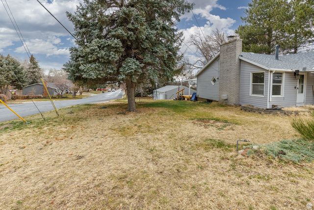 2083 TYLER AVE, Ogden, UT 84404