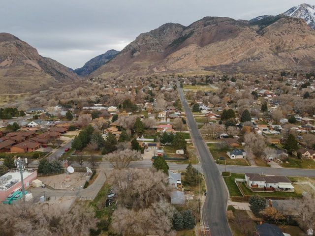 2083 TYLER AVE, Ogden, UT 84404