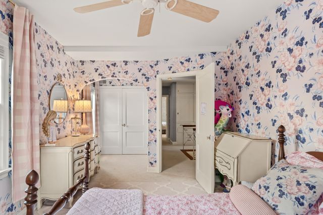 4917 Harwood Drive, Des Moines, IA 50312