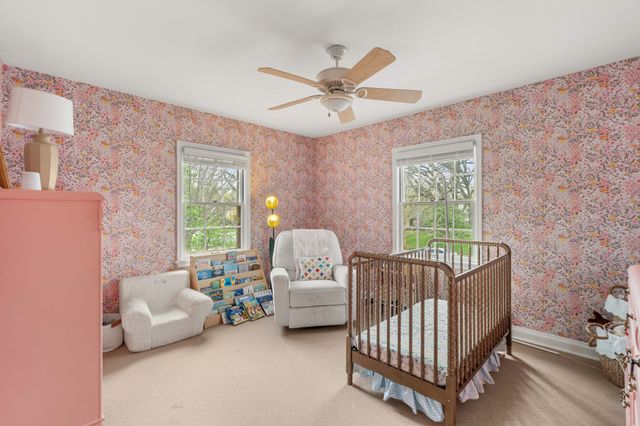 4917 Harwood Drive, Des Moines, IA 50312