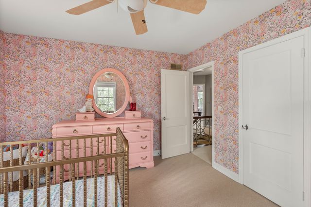 4917 Harwood Drive, Des Moines, IA 50312