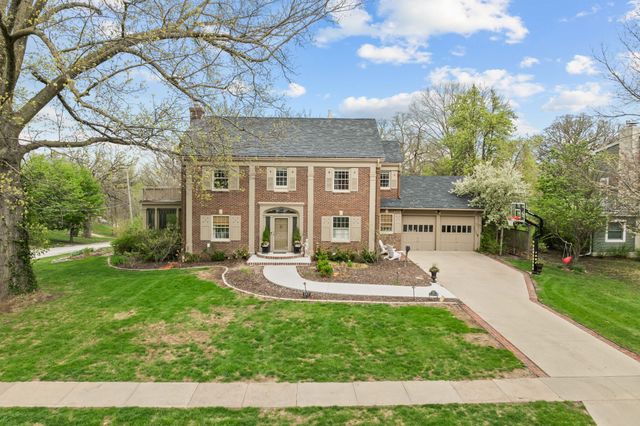 4917 Harwood Drive, Des Moines, IA 50312