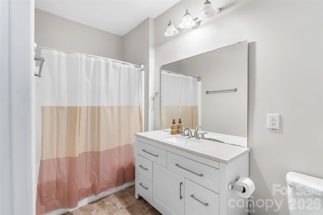 213 Appeldoorn Circle, Asheville, NC 28803