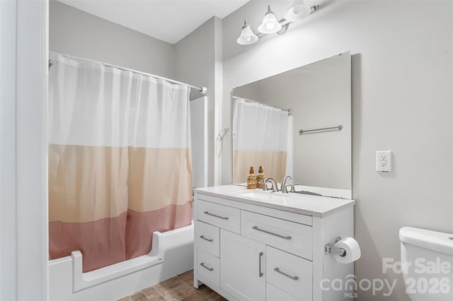 213 Appeldoorn Circle, Asheville, NC 28803