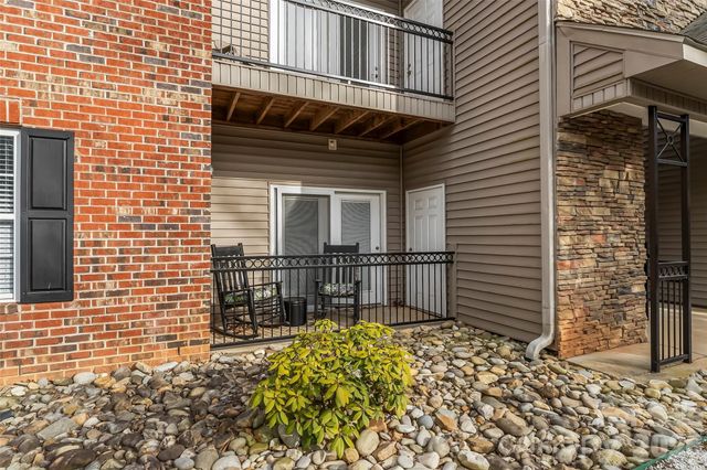 213 Appeldoorn Circle, Asheville, NC 28803