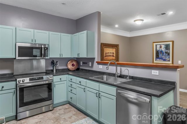 213 Appeldoorn Circle, Asheville, NC 28803