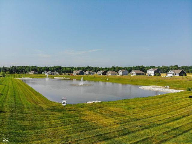 5623 Bluewing Creek Lane, Clayton, IN 46118