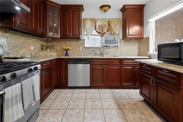 9711 Oasis Avenue, Garden Grove, CA 92844