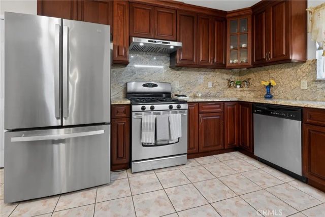 9711 Oasis Avenue, Garden Grove, CA 92844