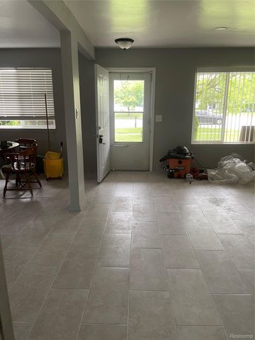 31779 Ryan Road, Warren, MI 48092
