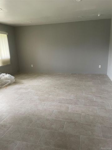 31779 Ryan Road, Warren, MI 48092