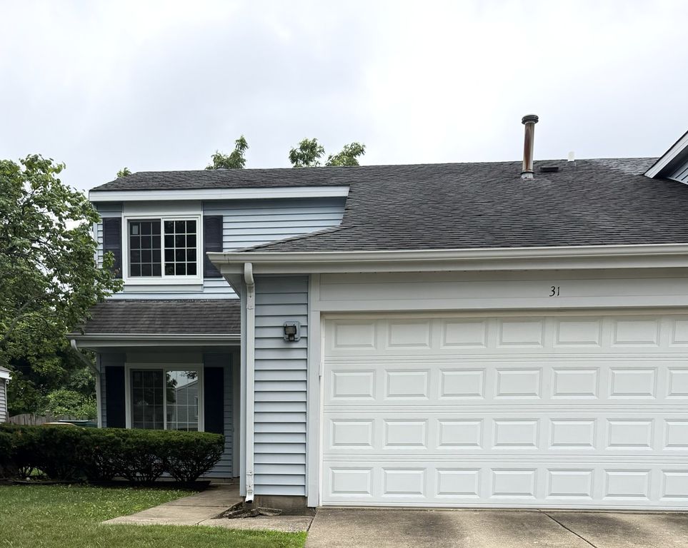 31 BUCKINGHAM Lane 31, Buffalo Grove, IL 60089