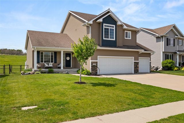 1444 Marina Cove Drive, Polk City, IA 50226