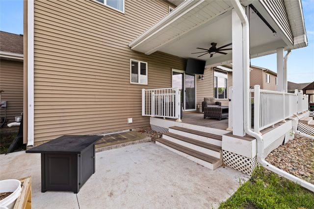 1444 Marina Cove Drive, Polk City, IA 50226