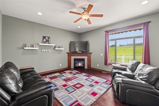1444 Marina Cove Drive, Polk City, IA 50226
