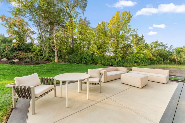 5240 Polaris Lane, Plymouth, MN 55446