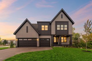 5240 Polaris Lane, Plymouth, MN 55446