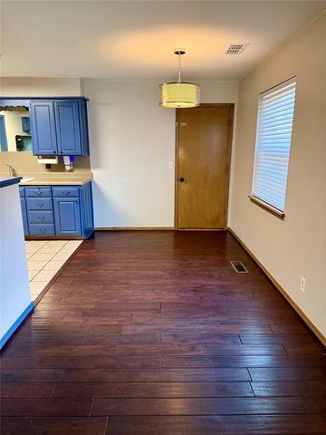 11200 Greystone Avenue, Oklahoma City, OK 73120