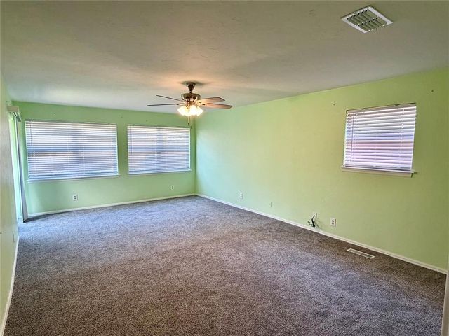 11200 Greystone Avenue, Oklahoma City, OK 73120