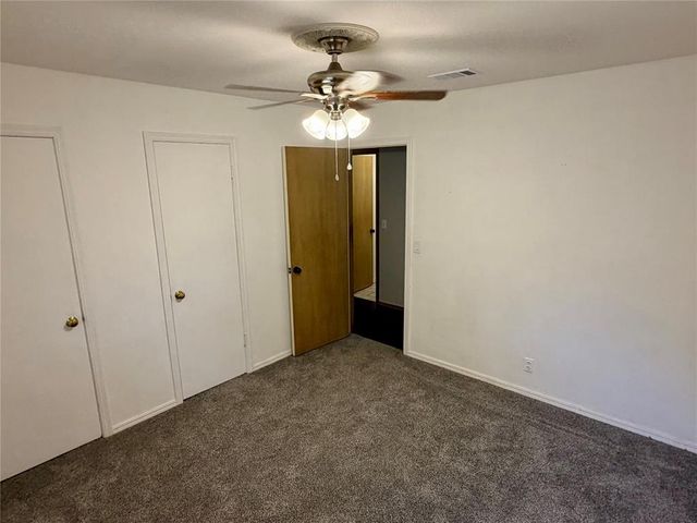 11200 Greystone Avenue, Oklahoma City, OK 73120