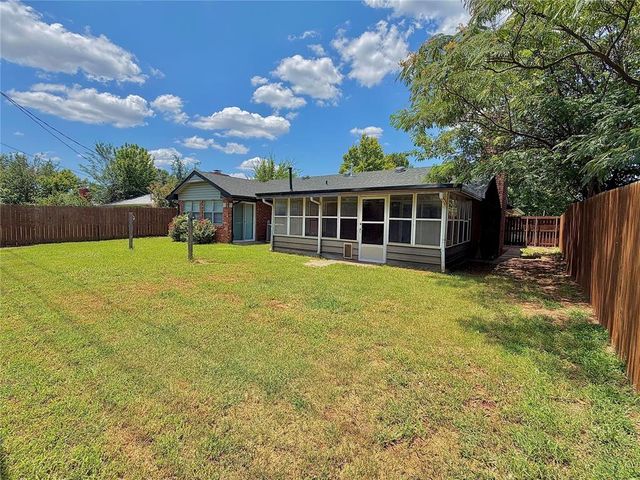 11200 Greystone Avenue, Oklahoma City, OK 73120