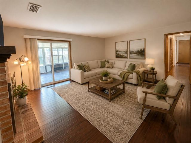 11200 Greystone Avenue, Oklahoma City, OK 73120
